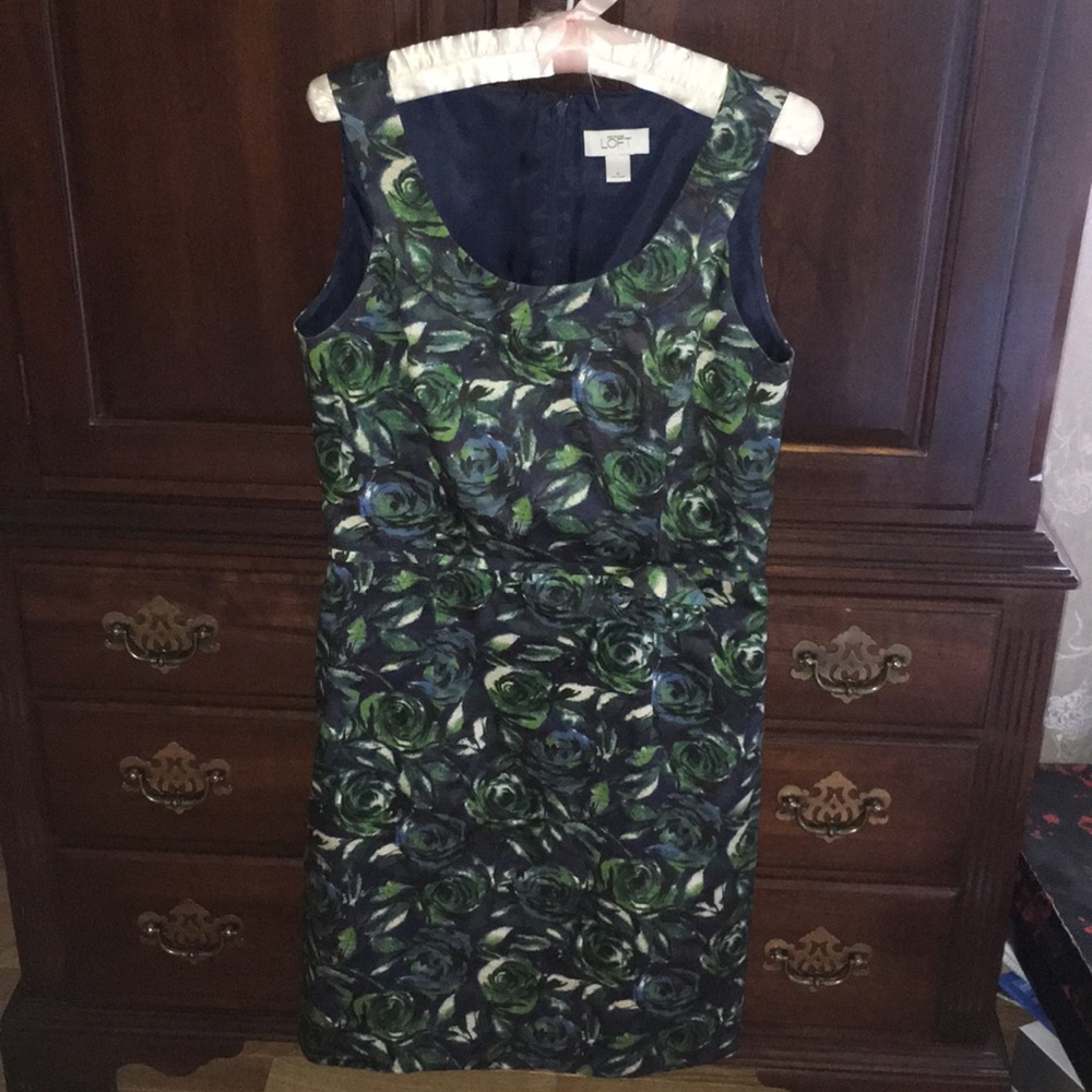 ANN TAYLOR FLORAL DESIGN DRESS - Picture 5 of 12
